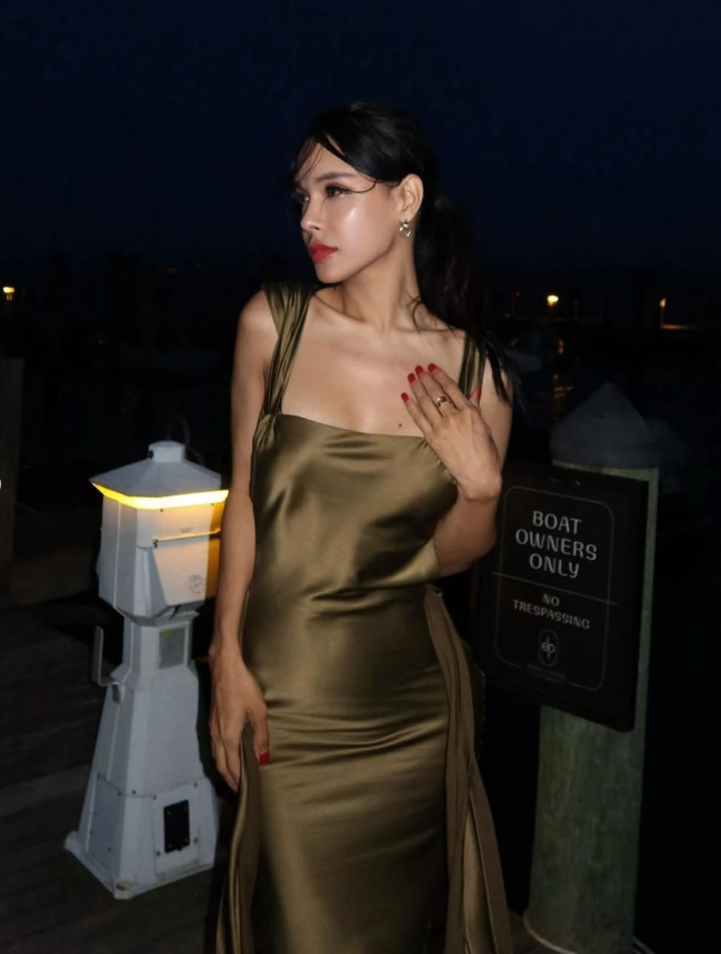 Sexy Olive Green Sheath Straps Satin Open Back Long Wedding Guest Dress Party Dress HZ1023