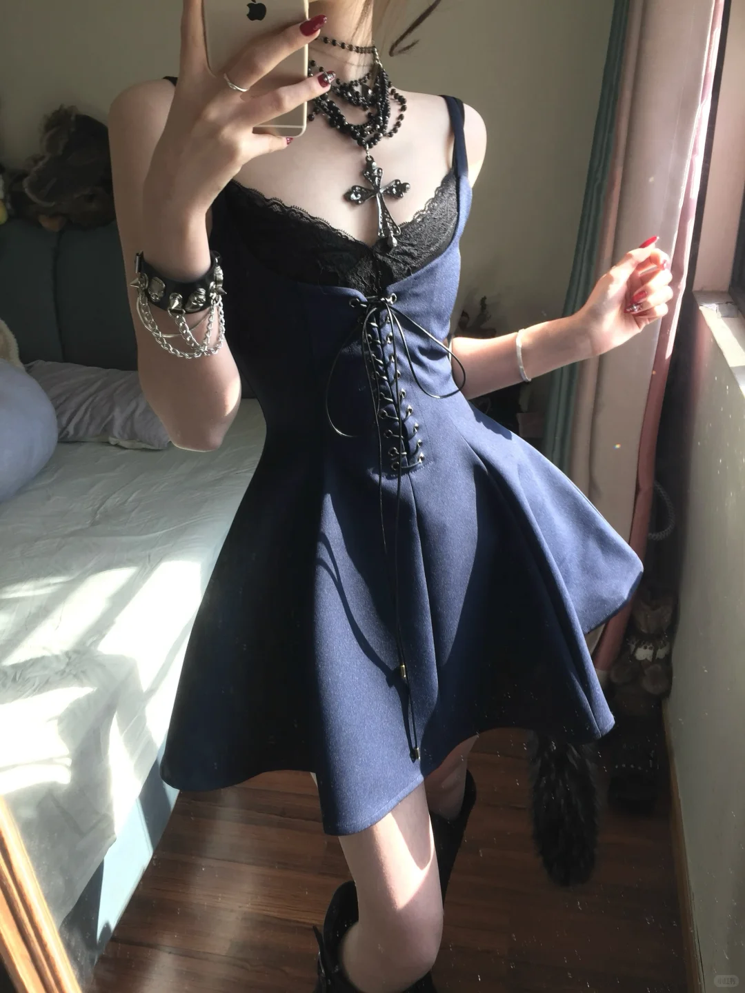 Vintage A Line Straps Black Lace Navy Blue Satin Short Homecoming Dress Cocktail Dress HZ1023