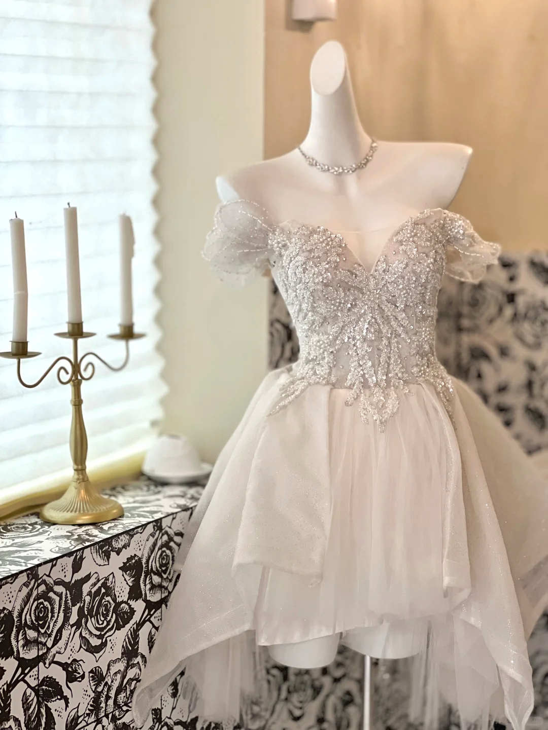 Gorgeous A Line Off the Shoulder Beaded Sequin Tulle Short Homecoming Dress Cocktail Dress HZ1023