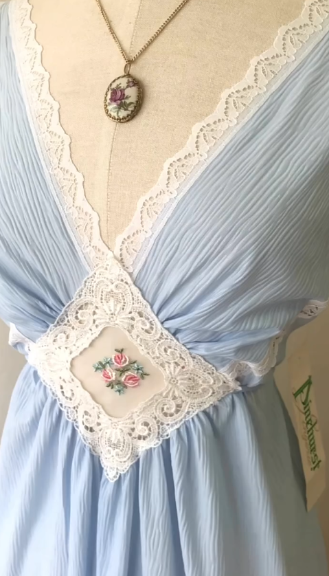Baby Blue Cute A Line V Neck Lace Chiffon Prom Dress Evening Dress HZ1023