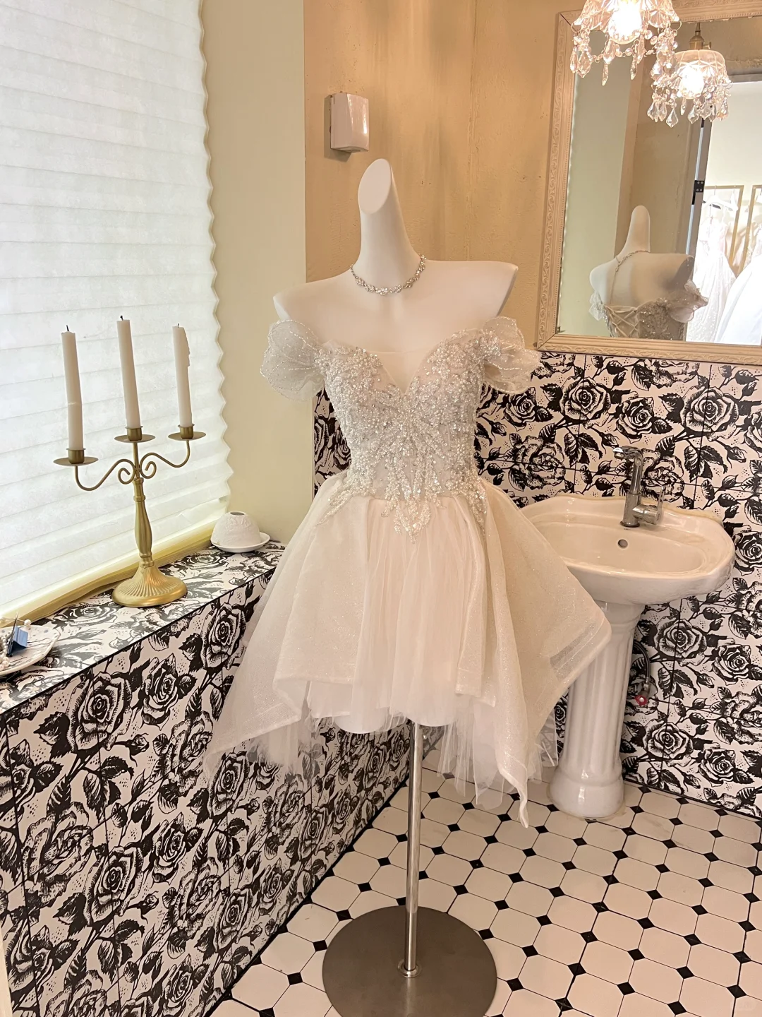 Gorgeous A Line Off the Shoulder Beaded Sequin Tulle Short Homecoming Dress Cocktail Dress HZ1023