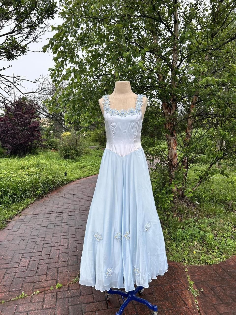 Baby Blue A Line Straps Appliques Chiffon Satin Prom Dress Evening Dress Formal Gown HZ1023