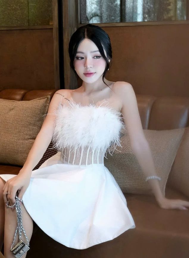Cute White A Line Strapless Corset Feather Satin Short Homecoming Dress Cocktail Dress HZ1023