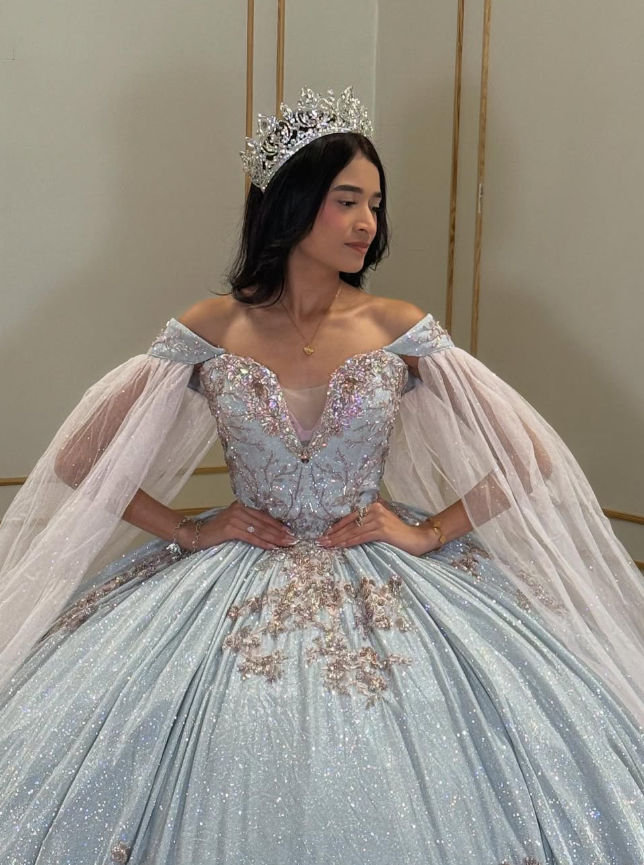 Shiny Baby Blue Ball Gown Off the Shoulder Sequin Tulle Sweet 16 Dress Party Gowns Quinceanera Dresses HZ1023