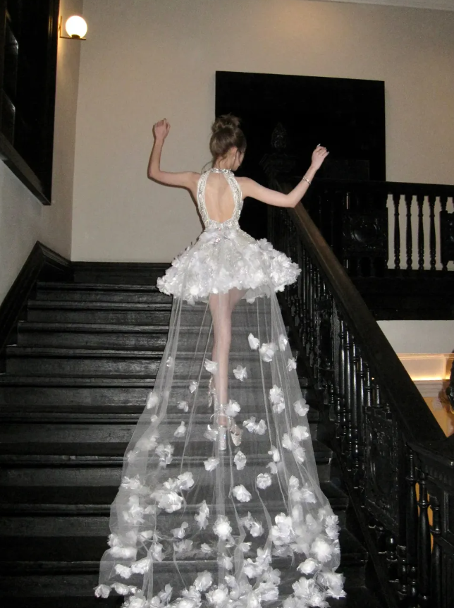 Gorgeous A Line V Neck Silver Beaded Flower Tulle Short Homecoming Dress Cocktail Dress HZ1023