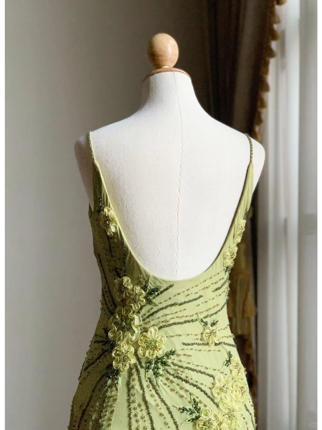 Vintage Mermaid Spaghetti Strap Beaded Flower Chiffon Party Dress Evening Dress HZ1023