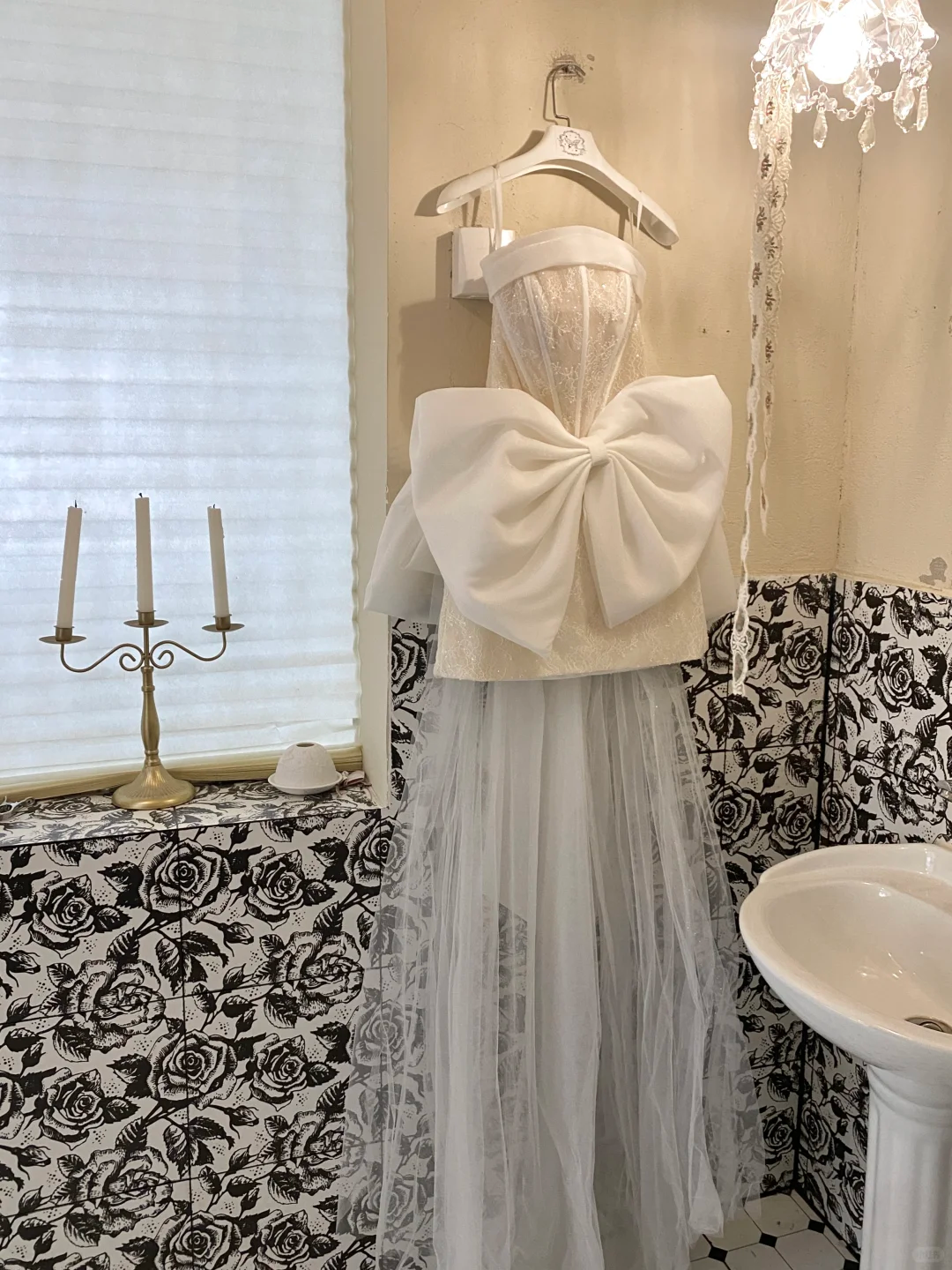 White Bow A Line Strapless Beaded Lace Satin Short Homecoming Dress Birthday Dress HZ1023