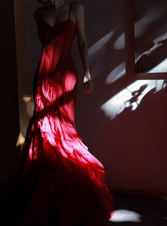 Stunning Burgundy Mermaid Spaghetti Strap Layered Chiffon Prom Dress Party Dress Date Dresses HZ1023