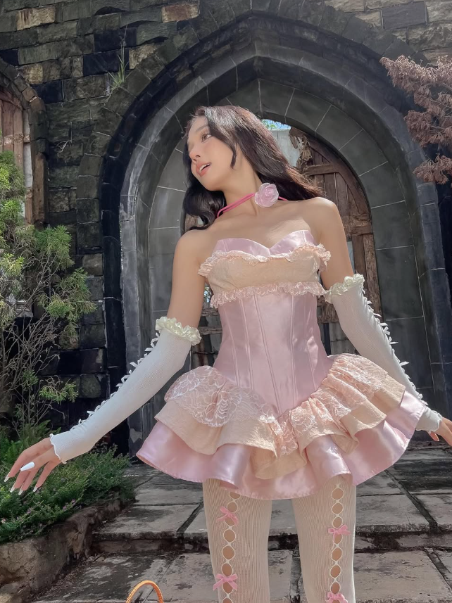 Pink A Line Sweetheart Neck Lace Satin Short Homecoming Dress Cocktail Dress HZ1023