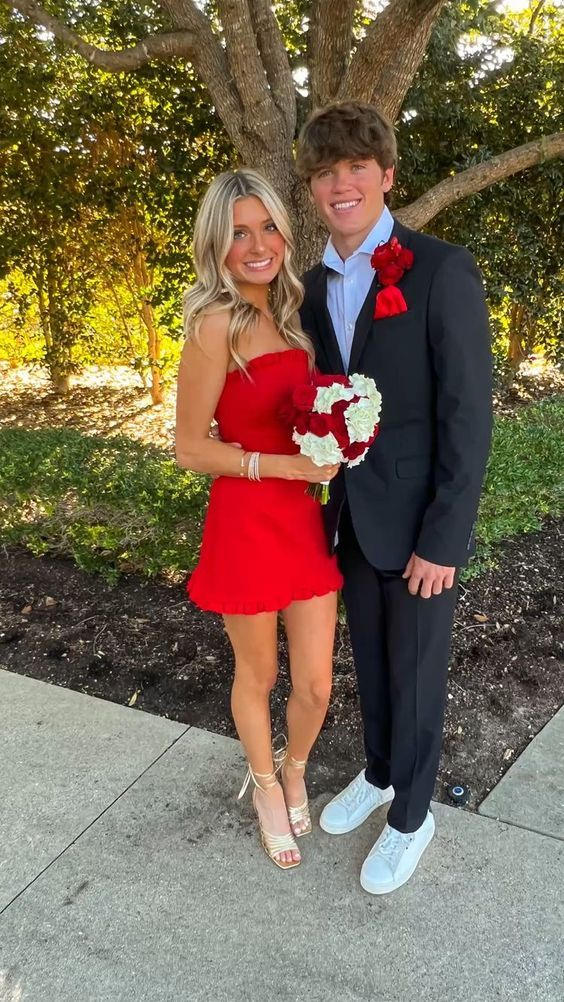 Simple A Line Strapless Red Satin Short Homecoming Dress HZ1023