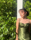 Vintage Mermaid Spaghetti Strap Green Satin Party Dress Evening Dress HZ1023