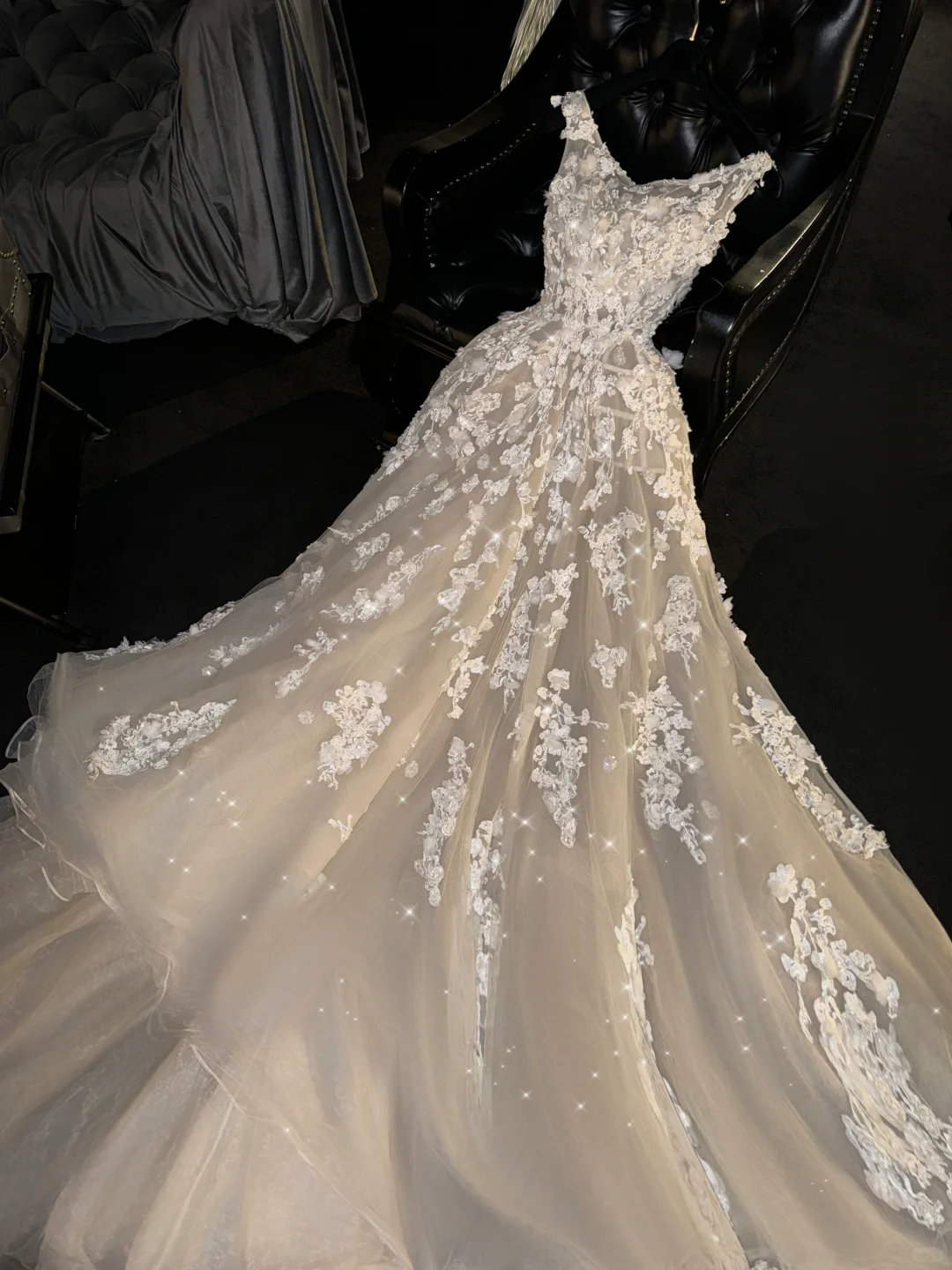 Shiny A Line V Neck White Appliques Tulle Long Party Dress Evening Dress HZ1023