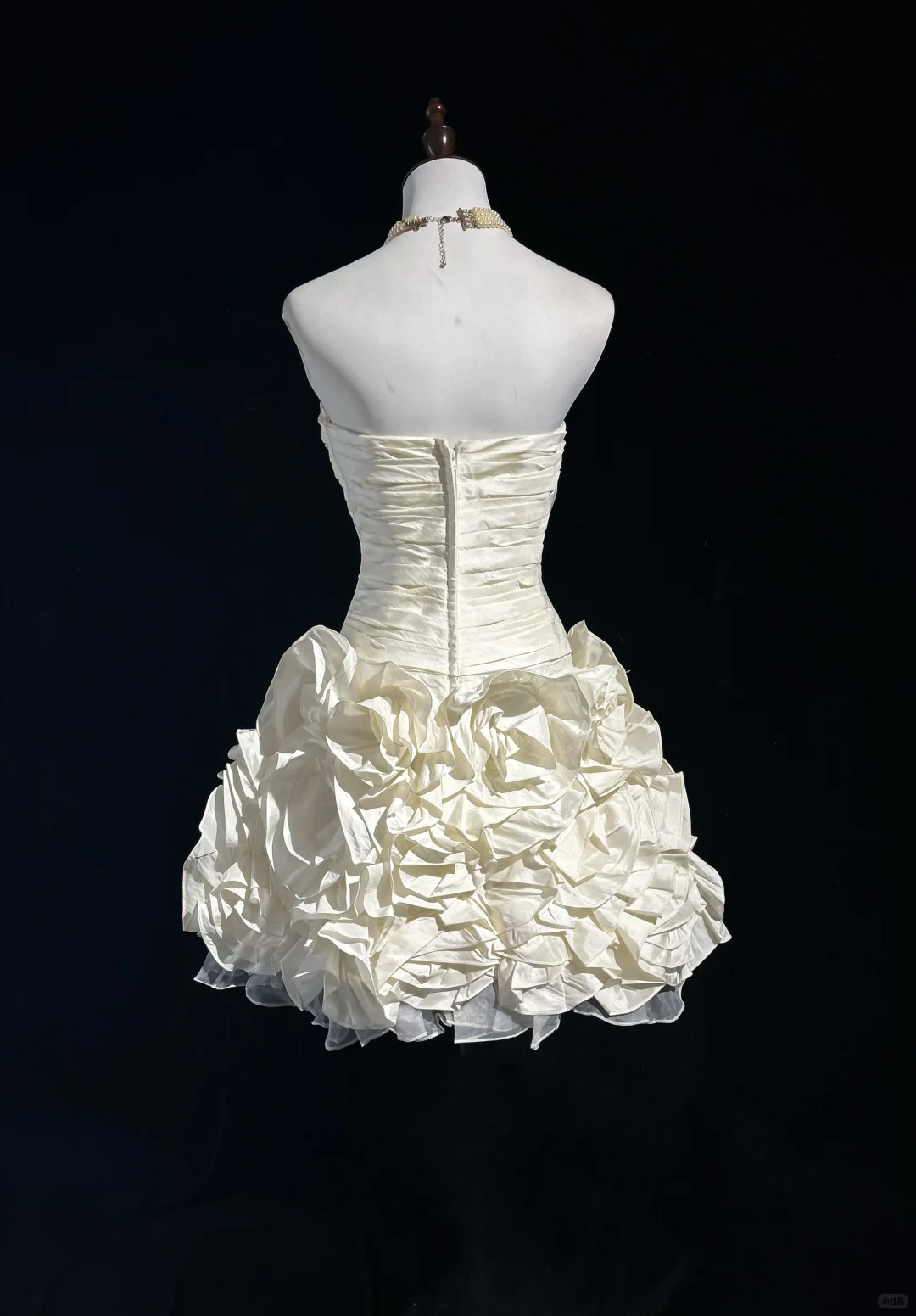 Ivory A Line Sweetheart Neck Pleated Flower Satin Short Homecoming Dress Cocktail Dress HZ1023