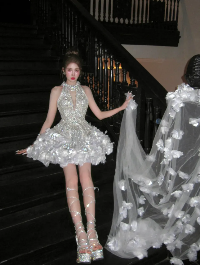 Gorgeous A Line V Neck Silver Beaded Flower Tulle Short Homecoming Dress Cocktail Dress HZ1023