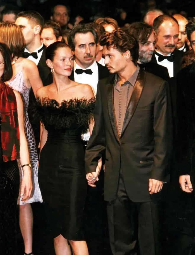 Elegant Sheath Strapless Black Feather Satin Short Homecoming Dress Evening Dress HZ1023