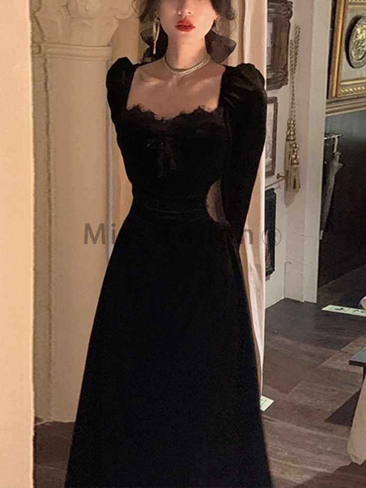 Black French Vintage Velvet Dress Women Elegant Evening Party Mini Dress HZ1023