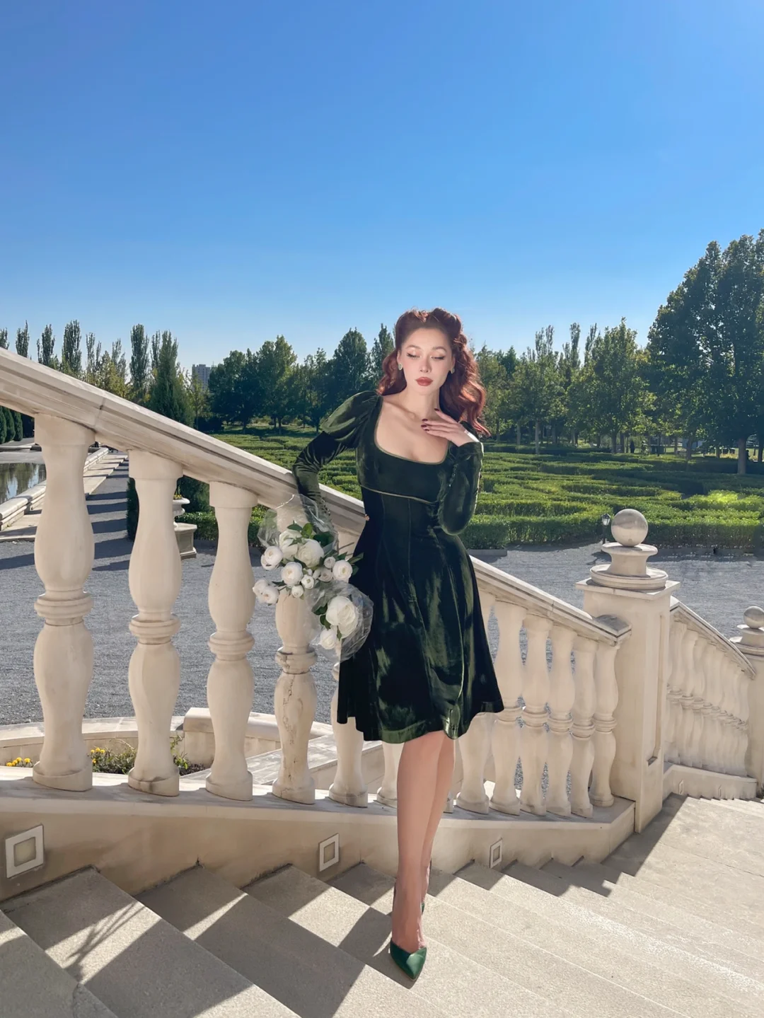 Vintage A Line Long Sleeve Green Velvet Short Prom Dress Homecoming Dress HZ1023