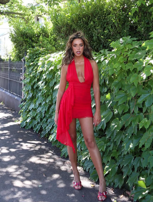 Sexy Sheath Halter Red Chiffon Short Homecoming Dress Outfits HZ1023