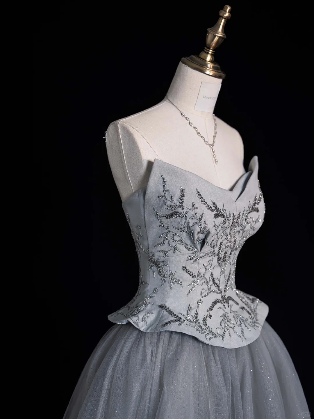 New Grey A Line Sweetheart Neck Beaded Satin Tulle Evening Dresses Party Dresses HZ1023