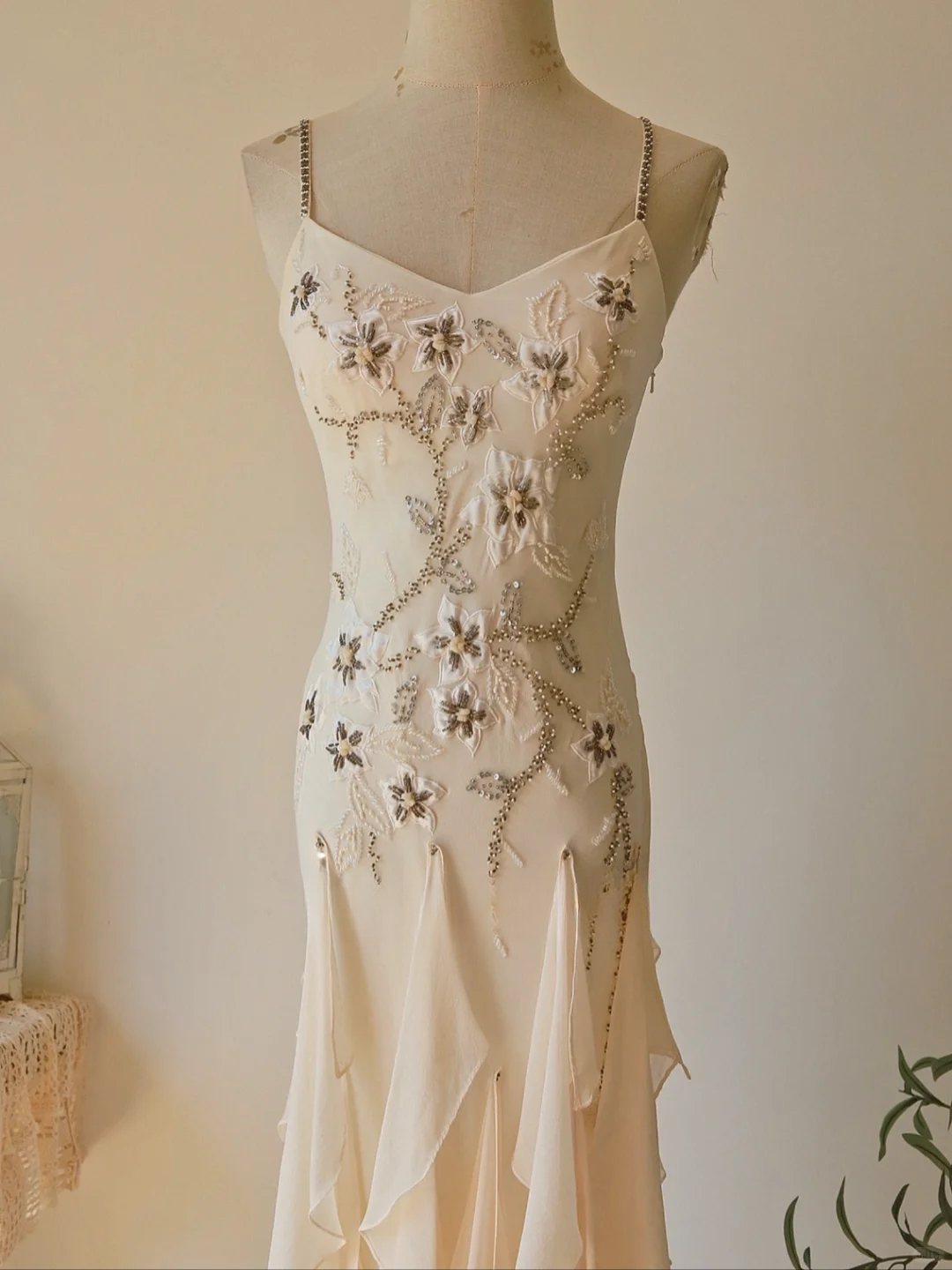 Apricot Mermaid Spaghetti Strap Embroidered Beaded Ruffle Chiffon Prom Dress Formal Dress HZ1023