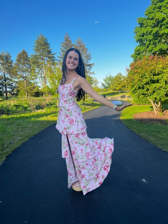 A-Line Sequare Neck Floral Layered Long Prom Dress With Slit Elegant Formal Evening Dress HZ1023