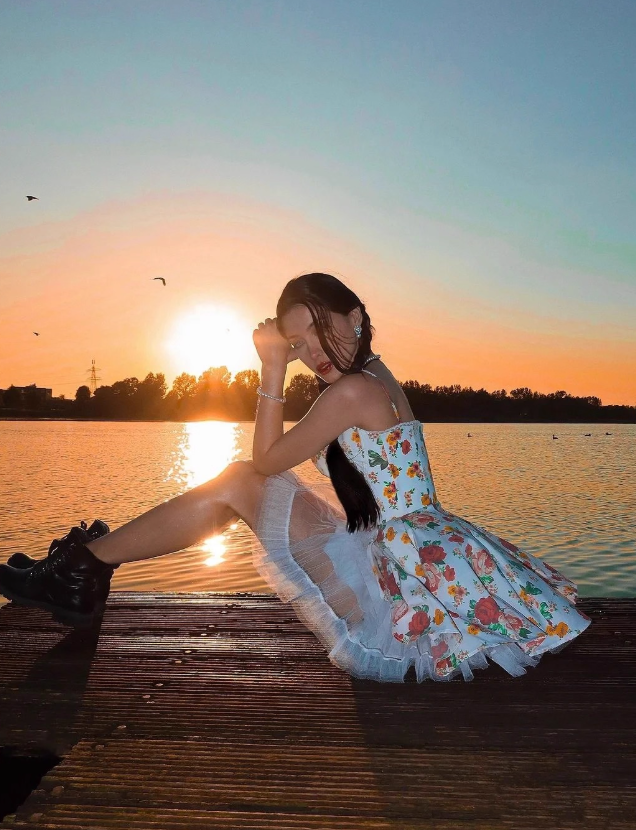 Princess A Line Spaghetti Strap Print Floral Satin Short Homecoming Dress 16th Birthday Dress HZ1023