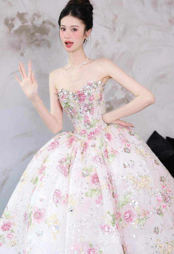 Exquisite Ball Gown Strapless Embroidery Floral Tulle Prom Dress 16th Birthday Dress HZ1023