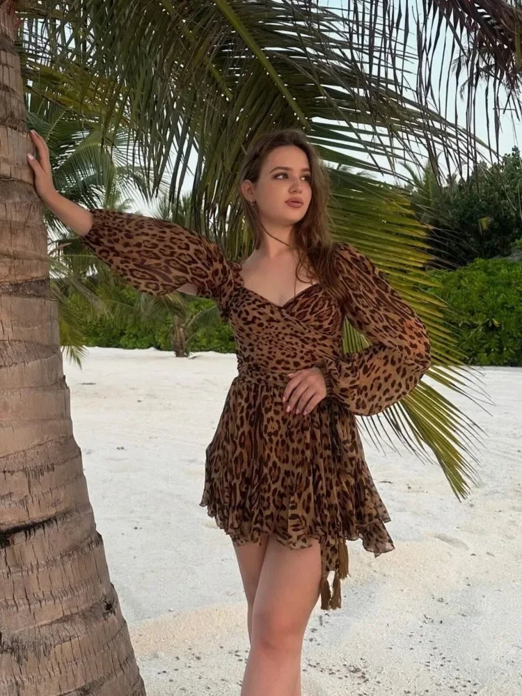 Sexy A Line V Neck Long Sleeve Leopard Chiffon Short Homecoming Dress Outfits HZ1023
