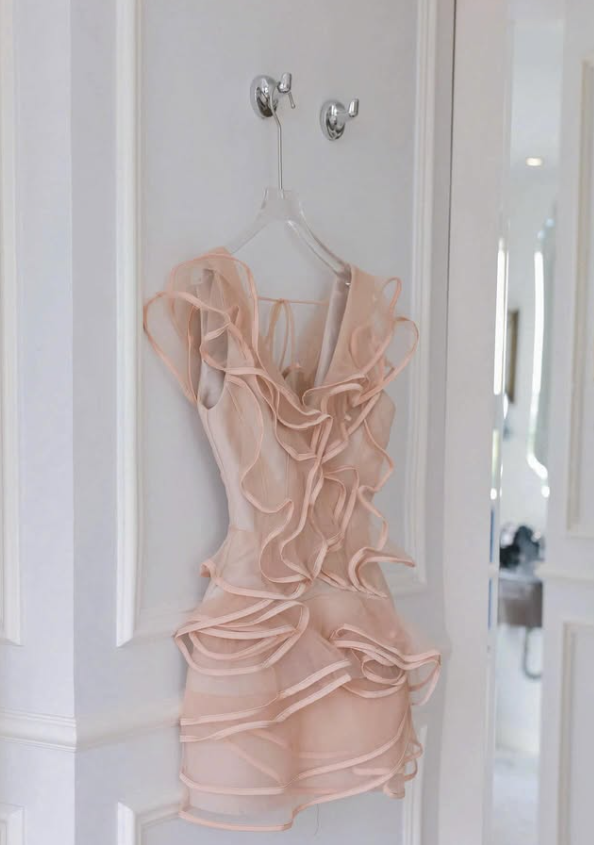Pink A Line V Neck Ruffle Layered Tulle Short Homecoming Dress Outfits HZ1023