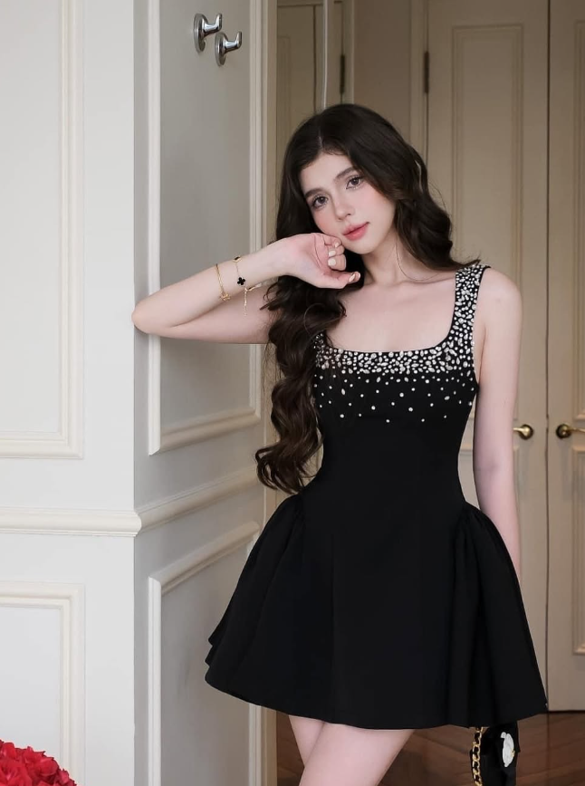 Classic Black Shiny Rhinestone A Line Straps Satin Short Homecoming Dress Cocktail Dress HZ1023