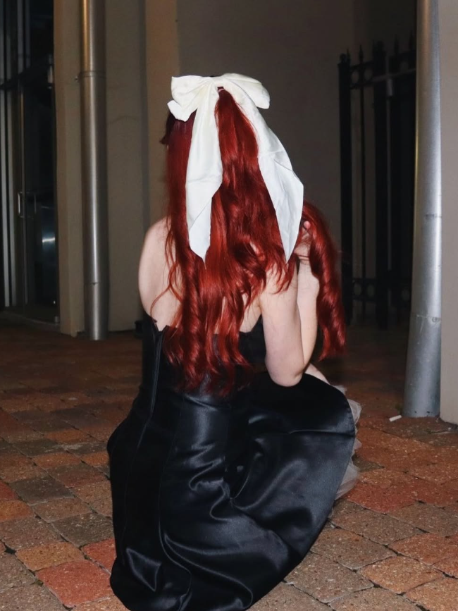 Cute A Line Strapless Black Satin White Tulle Short Cocktail Dresses Homecoming Dresses HZ1023