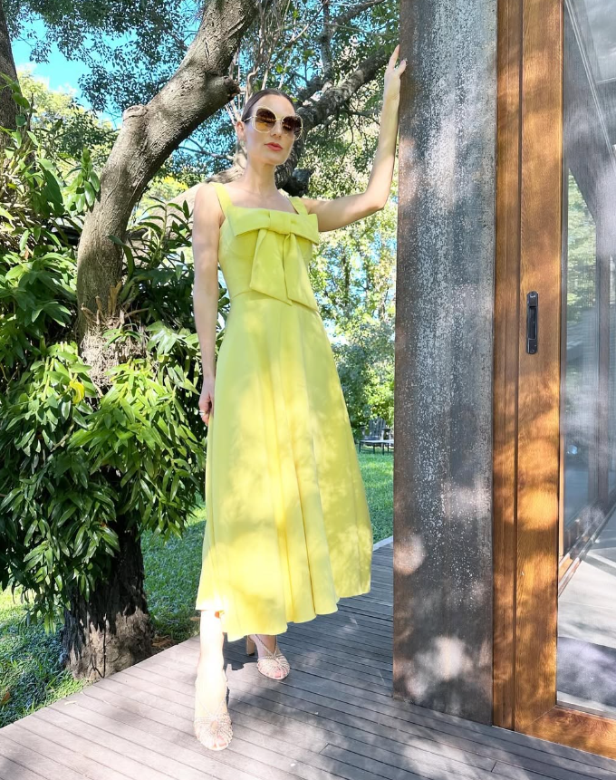 Yellow A Line Straps Satin Prom Dress Evening Dress with Bow HZ1023