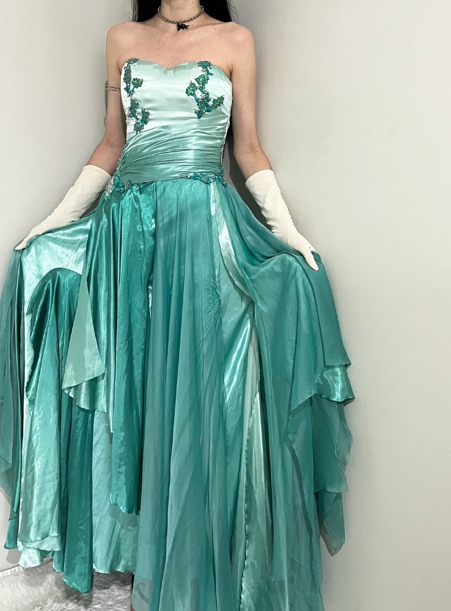 Blue Ombre Vintage A Line Sweetheart Neck Appliques Satin Chiffon Prom Dress Evening Dress HZ1023