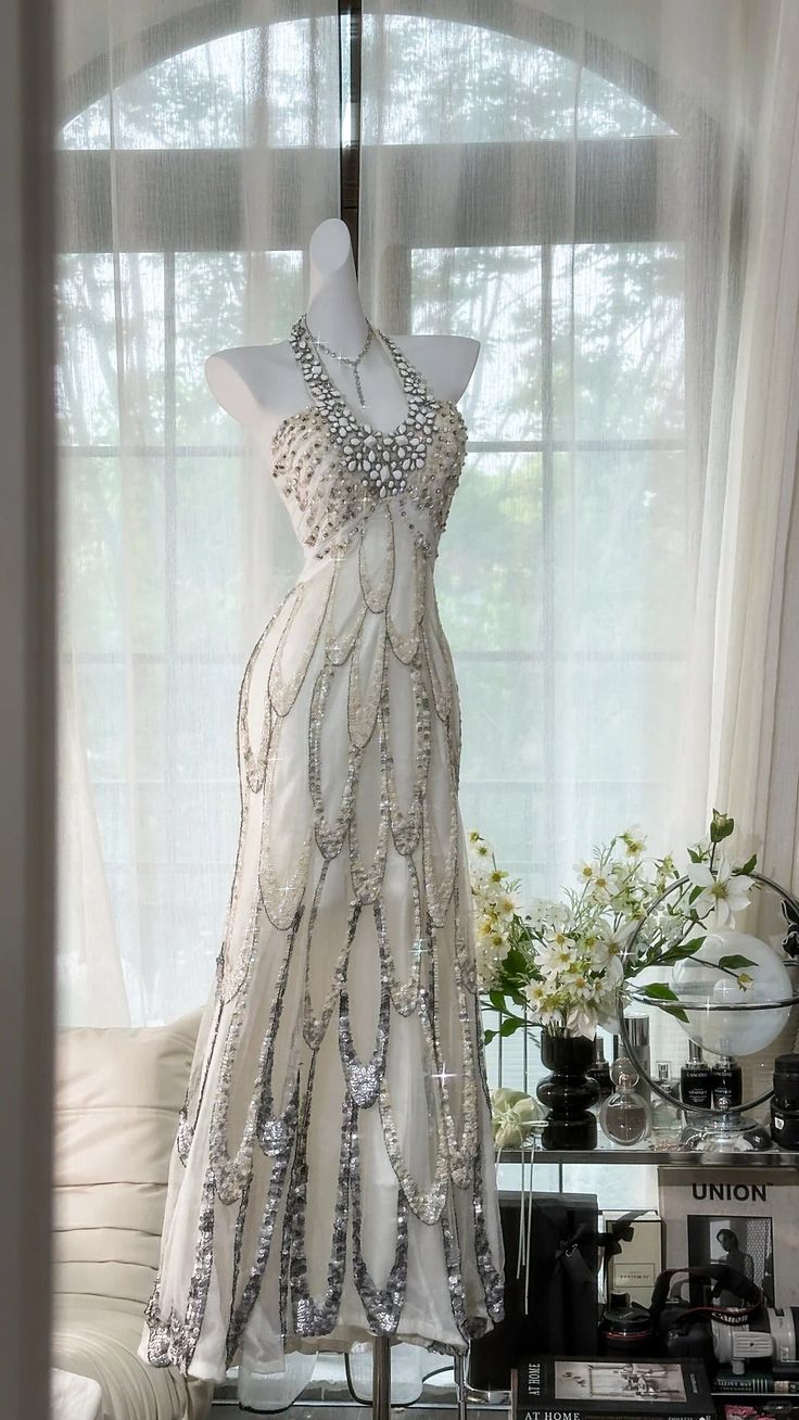 White Beaded Sparkling Ball Gown Long Chiffon Ball Gown Evening Gown Birthday Gown Wedding Gown HZ1023