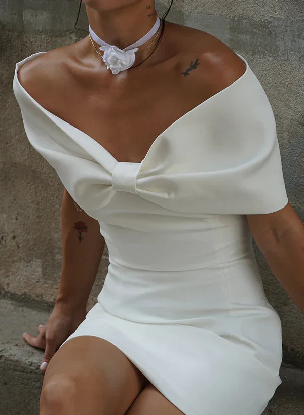 Sheath Off-The-Shoulder Sleeveless Satin Short Prom Dress With Bow HZ1023