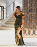 Green Sheath Off the Shoulder Corset Velvet Long Prom Dress Evening Dress with Slit HZ1023