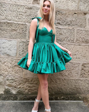 Green Sweetheart Neckline Pleated Simple Satin Homecoming Dress HZ1023